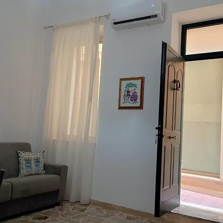 Casa Da Nino Santa Teresa Di Riva