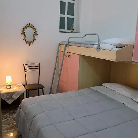Casa Da Nino * Santa Teresa Di Riva